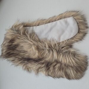 Faux Fur Detachable Collar